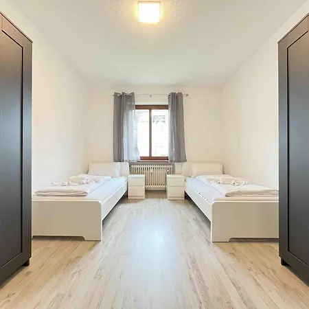 Apartament Sad113 - Geraeumige Monteurwohnung